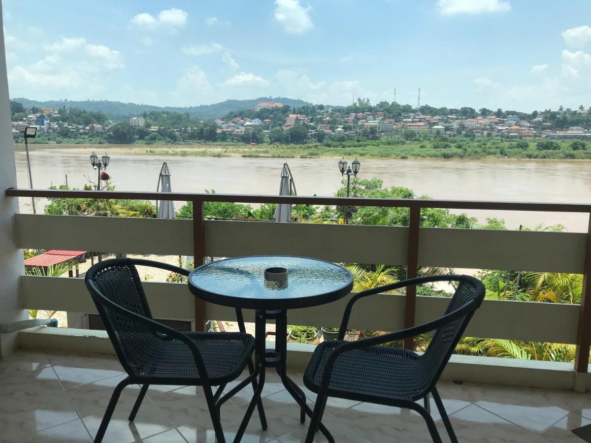 Day Waterfront Hotel Chiang Khong Eksteriør billede