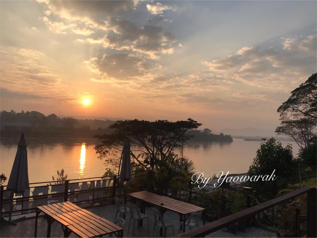Day Waterfront Hotel Chiang Khong Eksteriør billede