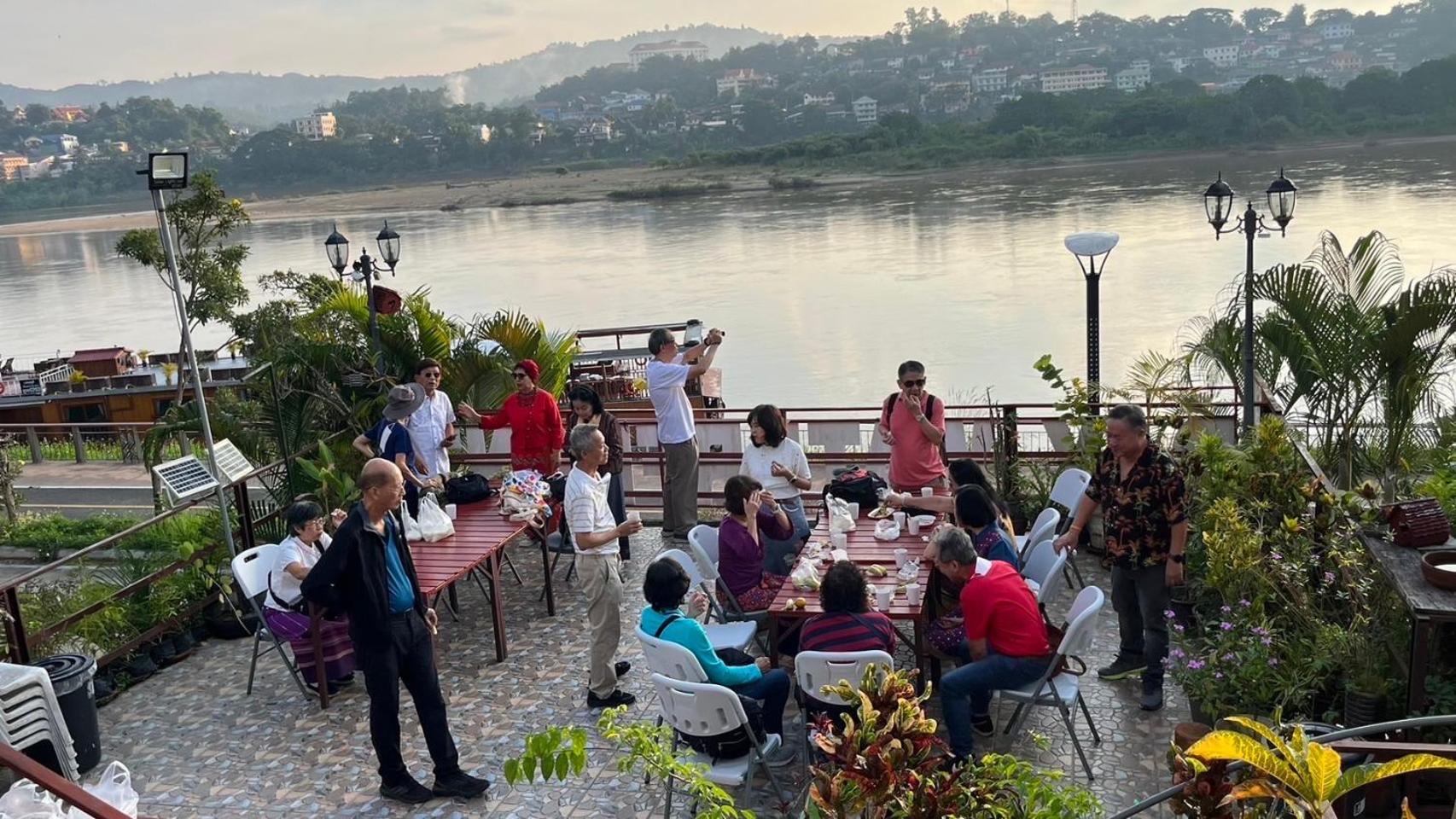 Day Waterfront Hotel Chiang Khong Eksteriør billede