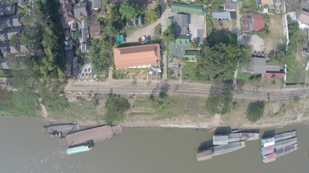 Day Waterfront Hotel Chiang Khong Eksteriør billede