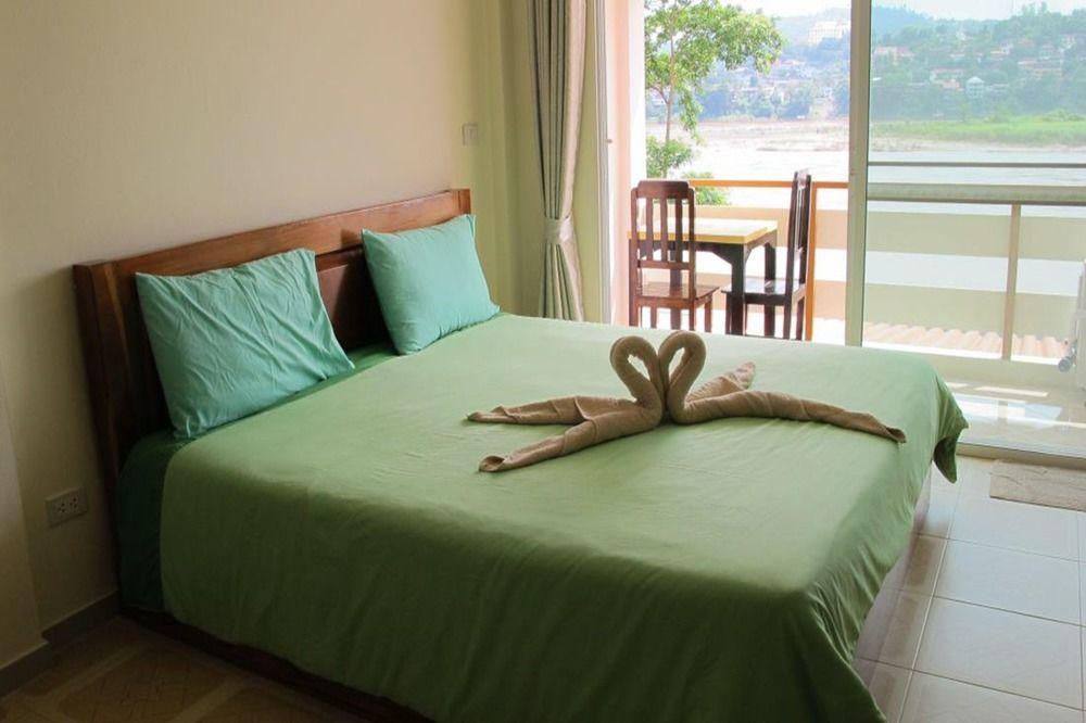 Day Waterfront Hotel Chiang Khong Eksteriør billede