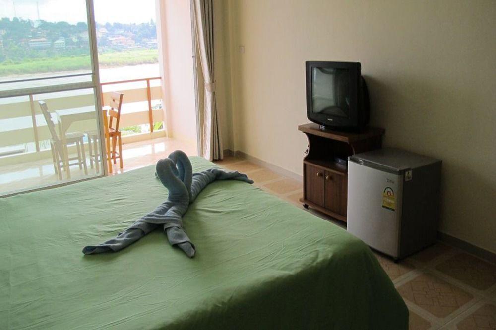 Day Waterfront Hotel Chiang Khong Eksteriør billede