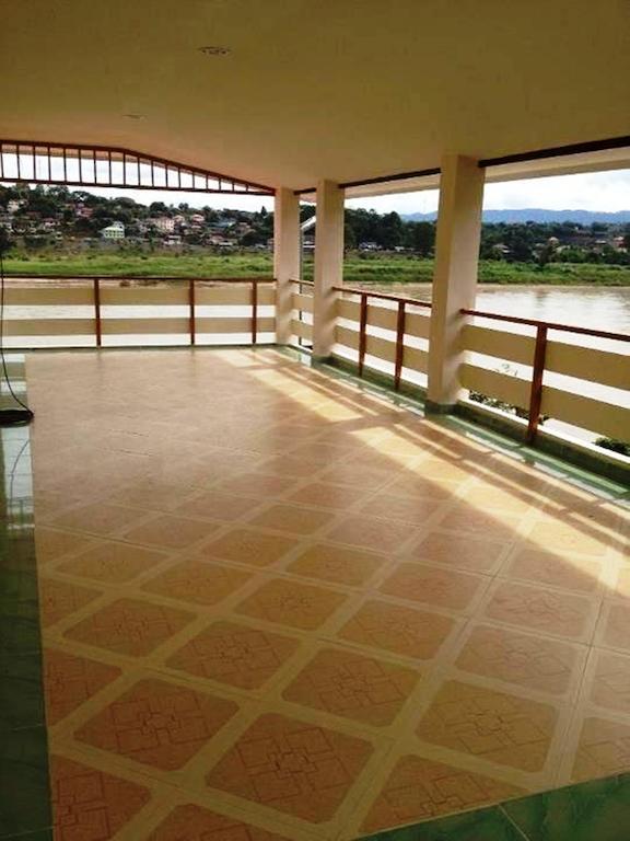 Day Waterfront Hotel Chiang Khong Eksteriør billede