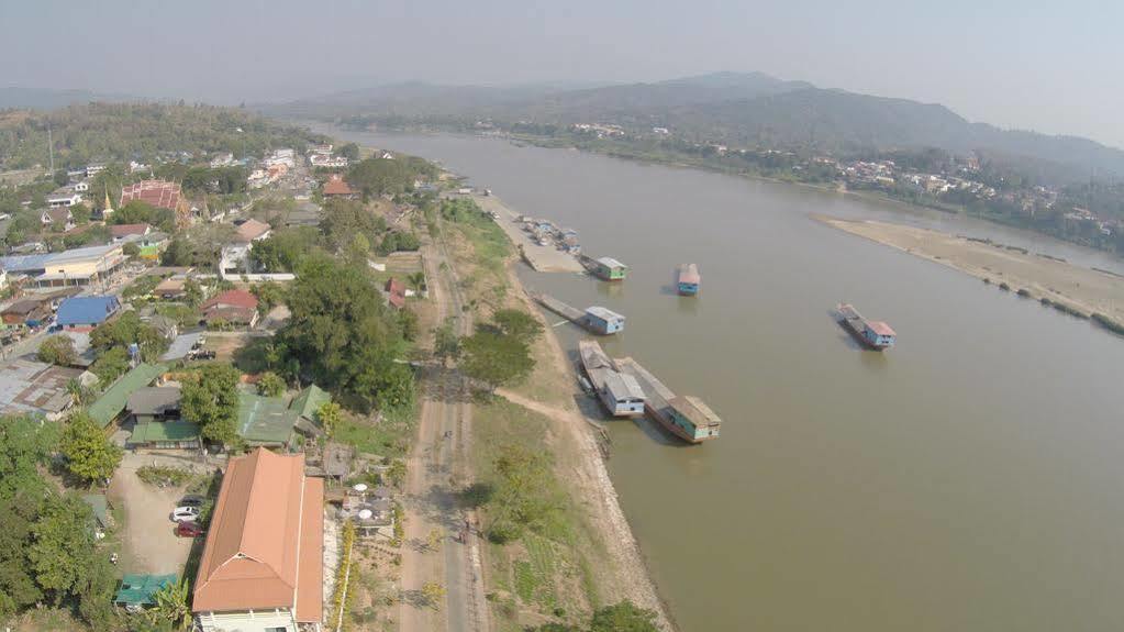 Day Waterfront Hotel Chiang Khong Eksteriør billede